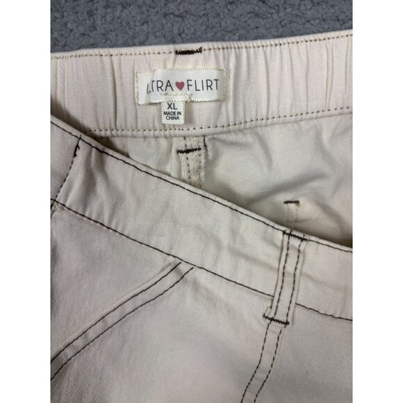 Ultra Flirt Women's Juniors' Wide Leg Fit Cargo Pants High Waist Beige XL NWT's - Picture 7 of 8